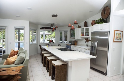 Kihei House | PRIVATE HOME on a lush half acre, Kihei Oasis boasts a 40k gallon heated pool!