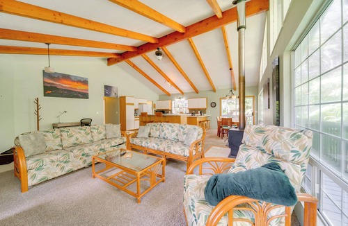 Volcano House | Private Hot Tub & Deck: Tranquil Volcano Hideaway!