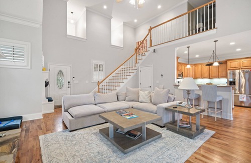 Eatonton House | PRIVATE LAKEFRONT HOME WITH HOT TUB & AMAZING VIEW OF LAKE OCONEE