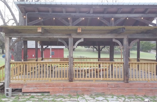Kerrville Cabin | Private Lakeside Retreat on Turtle Creek