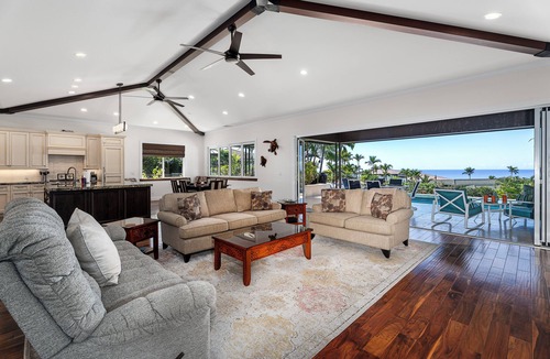 Kahaluu Bay House | Private Luxury Estate w/Pool, Jacuzzi, AC & Ocean Views: Ohana Le'ale'a