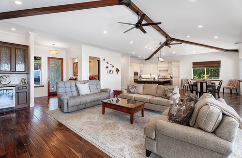 Kahaluu Bay House | Private Luxury Estate w/Pool, Jacuzzi, AC & Ocean Views: Ohana Le'ale'a