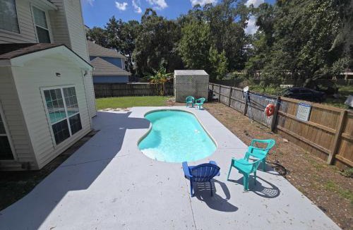 Savannah House | Private Pool & BBQ Grill Near Botanical Gardens