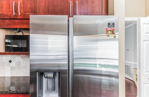 Savannah House | Private Pool & BBQ Grill Near Botanical Gardens