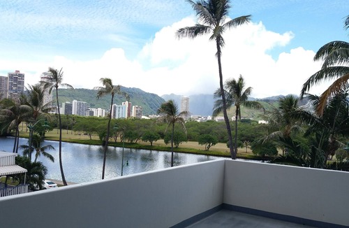 Waikiki Apartment | Private room and Bath in the heart of Waikiki Beach