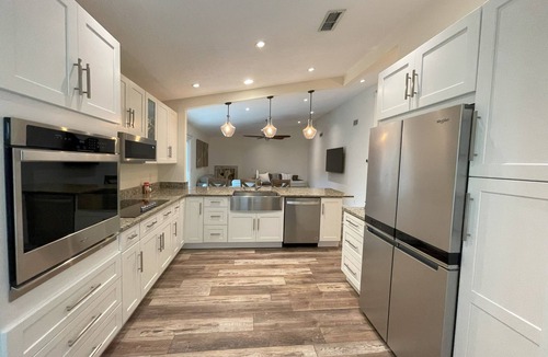 Westside House | Private, Safe, Quiet, Pet Friendly 1-bedroom house in Oakleaf - Jacksonville