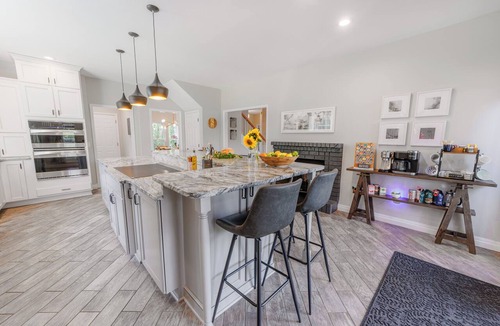 Savannah House | Private Savannah Marsh-Front Retreat l Hot Tub l Fire Pit l Sunset Views