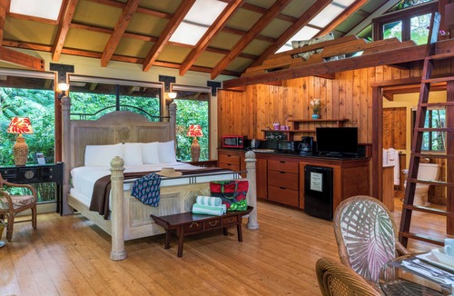 Volcano Bed & Breakfast | Private Suite in Volcano Village Bed and Breakfast