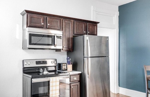 Church Hill Apartment | Quaint Escape for 2 Near Richmond Battlefield Park