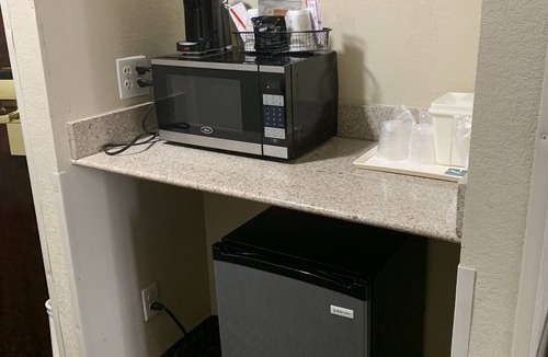 Stafford Hotel | Quality Inn and Suites
