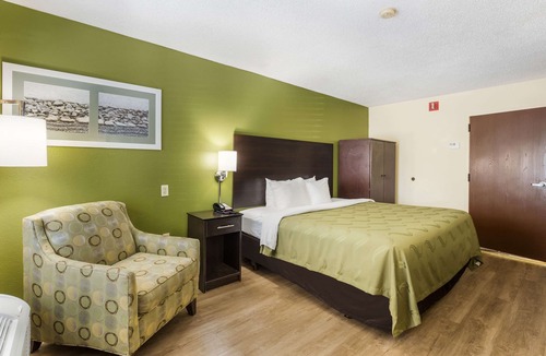 Albany Hotel | Quality Inn at Albany Mall