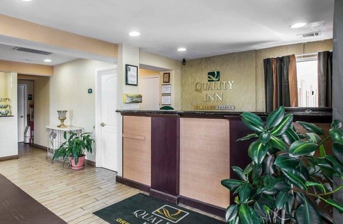 Greenwood Hotel | Quality Inn Greenwood Hwy 25