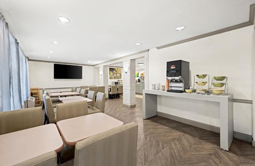 Rocky Mount Hotel | Quality Inn Rocky Mount near Event Center