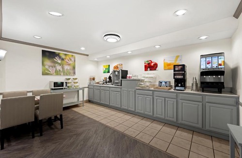 Rocky Mount Hotel | Quality Inn Rocky Mount near Event Center