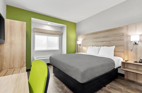Shallotte Hotel | Quality Inn Shallotte near Ocean Isle Beach