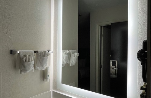 Clemmons Hotel | Quality Inn & Suites Clemmons I-40