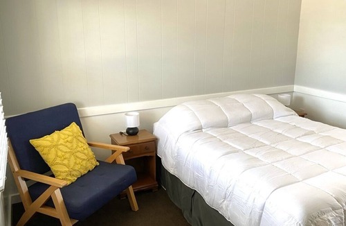 Buxton Hotel | Queen Room | 2 | Not Pet Friendly