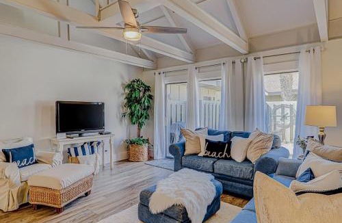 Palmetto Dunes House | Queens Grant 601