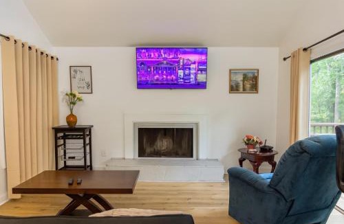 Chapel Hill House | Quiet 2 bedroom house close to UNC Duke RTP