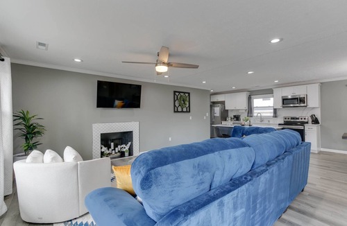 North Newport News House | Quiet and modernized Fully Furnished Property in Newport News, Pet Friendly!