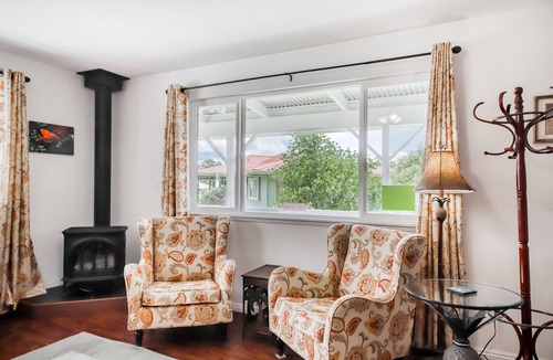 Volcano House | Quiet cul-de-sac house near Volcanoes National Park & golf - snowbird-friendly