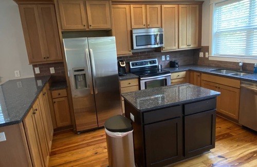 Davidson House | Quiet Downtown Davidson Townhome