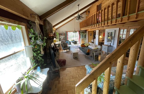 Frank House | Quiet mountain retreat with artist workspace, playroom, office and views