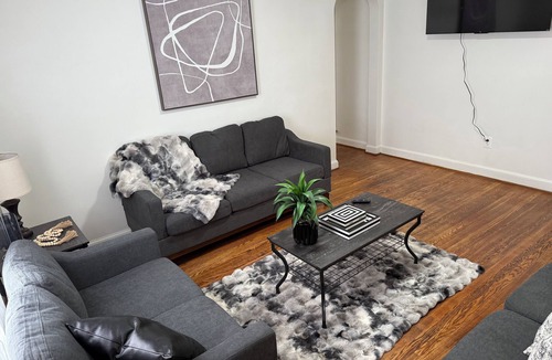Pentagon City House | Quiet retreat in Arlington with 3 bed 2 bath and 2 metro within walking distance