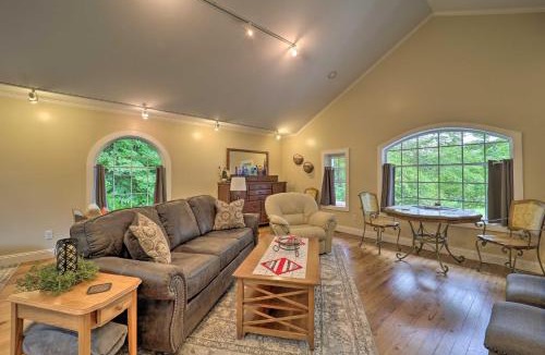 West Jefferson Apartment | Quiet Studio Escape ~ 2 Mi to Blue Ridge Parkway!