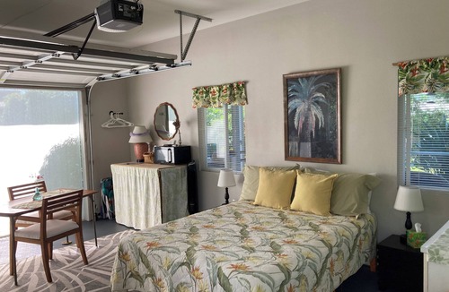 Kehena Apartment | Quiet Studio Vacation Rental on the Beautiful Puna Coast