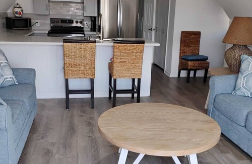 Stevensville Apartment | Quiet Waterfront Getaway Private Escape 1BR Apt Retreat with Optional Boat Dock