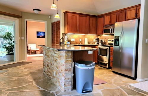 Royal Hawaiian Estates House | Rainforest Retreat w/Outdoor Fireplace & Hot Tub