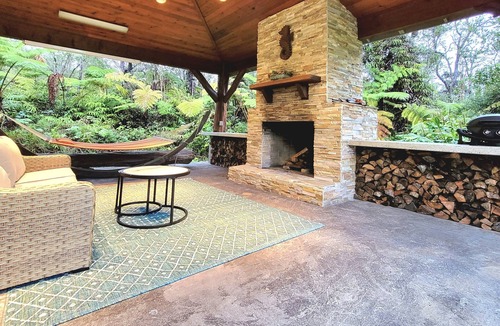 Royal Hawaiian Estates House | Rainforest Retreat w/Outdoor Fireplace & Hot Tub