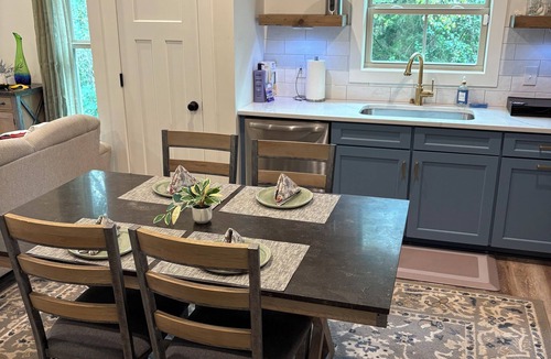 Greenville House | Rally and Rest at the Ruins - Cozy 2 bed/2 bath home near Traveler's Rest