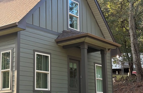 Greenville House | Rally and Rest at the Ruins - Cozy 2 bed/2 bath home near Traveler's Rest