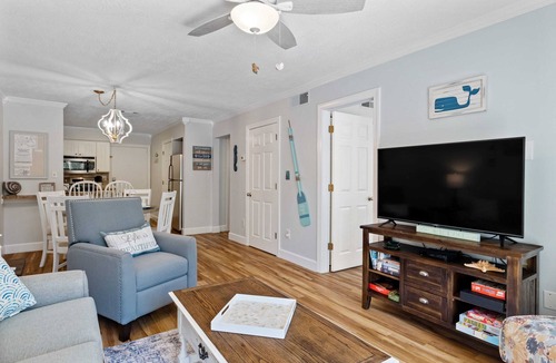 Folly Field Condo | Recently updated First Floor Condo Tennis- Pool- Pickle Ball -Walk to the Beach!