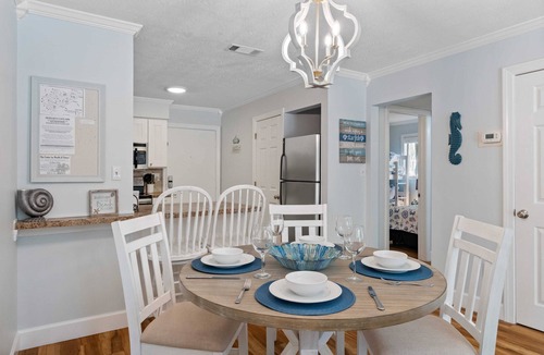 Folly Field Condo | Recently updated First Floor Condo Tennis- Pool- Pickle Ball -Walk to the Beach!