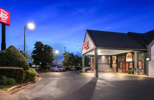Duncan Hotel | Red Roof Inn & Suites Duncan