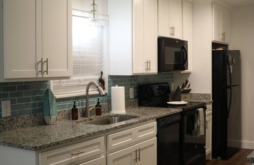 Keaton Beach House | Redfish Retreat Hot Tub Deep Water Canal front 40 ft Dock Ice Parking Pets Kayak
