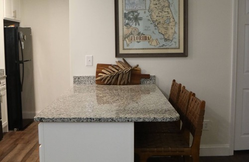 Keaton Beach House | Redfish Retreat Hot Tub Deep Water Canal front 40 ft Dock Ice Parking Pets Kayak