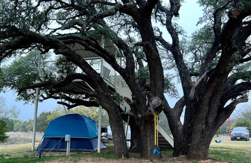 Graham RV Rental | Refuge Group Campground at Lake Godstone