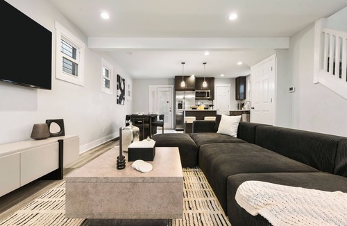 Mount Washington House | >Regal Bricks< - Fire Pit - Elevated Deck - Pool Table - King Bed