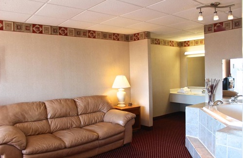 Tuckahoe Hotel | Regency Inn Richmond