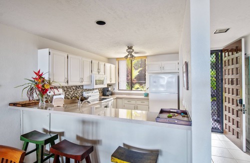 Keauhou Condo | Relax and enjoy your own spacious private lanai with ocean & sunset views