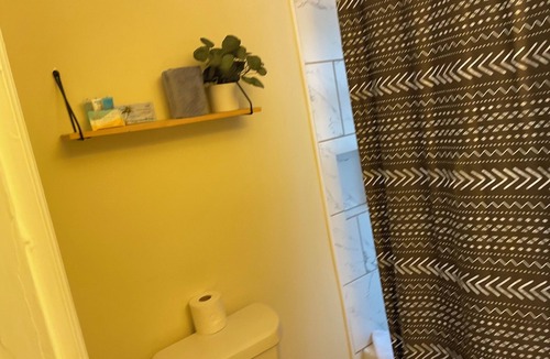 Plaza Midwood House | Relax @ Midwood