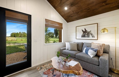 Lake City Cabin | Relaxing and Fully Equipped Cabin in Lake City, Florida, near Ichetucknee Springs State Park