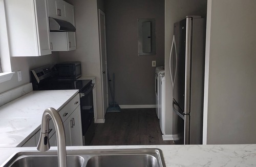 Charleston Condo | Relaxing Condo close to EVERYTHING