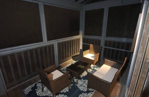 Charleston Condo | Relaxing Condo close to EVERYTHING