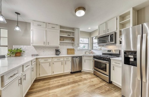 Liberty Hill House | Relaxing family-friendly home - firepit, playground & river access