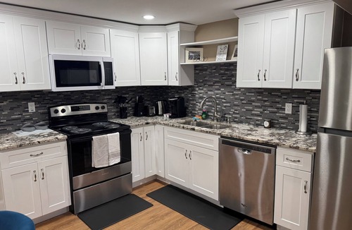 Forest Park House | Relaxing Forest Park Home Near Airport & Downtown